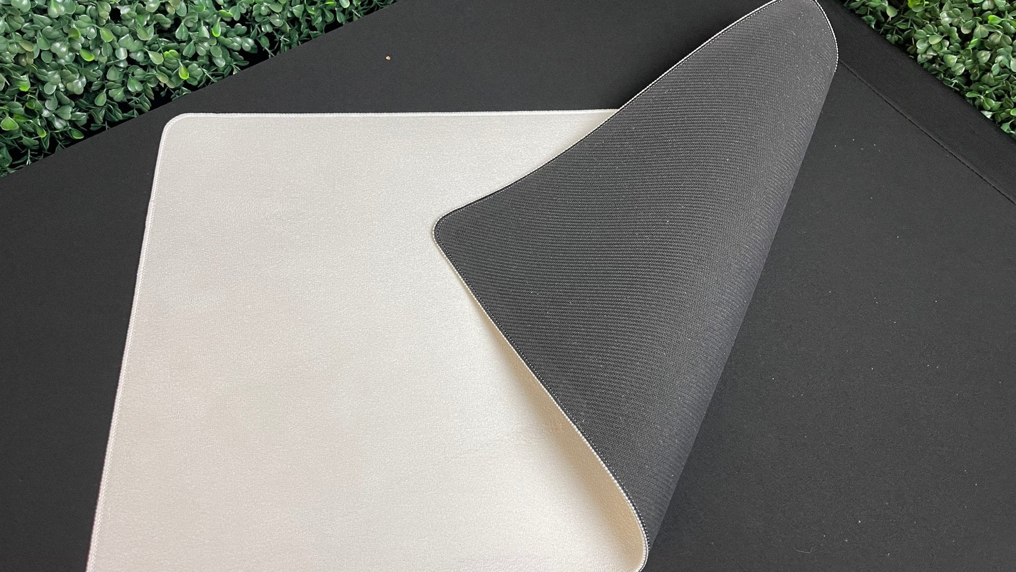 Custom Micro Velvet Stitched 3mm Playmat 14" x 24" - Jankmats